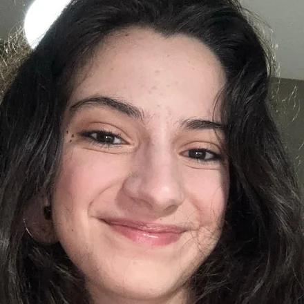 Laura, ex-aluna do Professor Jamal